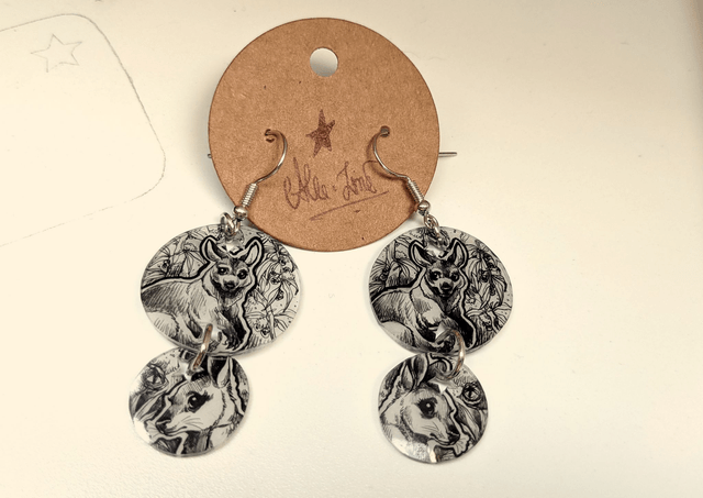 Pré-commande _ Boucles d'oreilles, sur mesure, uniques, dessinées à la main