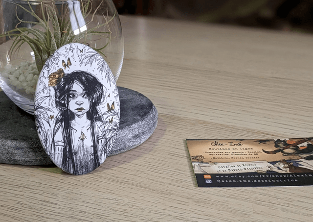 L'Or des Fous _portrait, Broche Soft Touch ovale