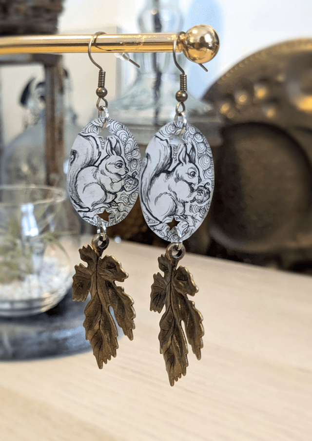 Boucles d'oreilles, grand format, avec grande breloque, feuilles d'érable